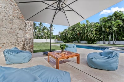 Luxury Villa Photo #10