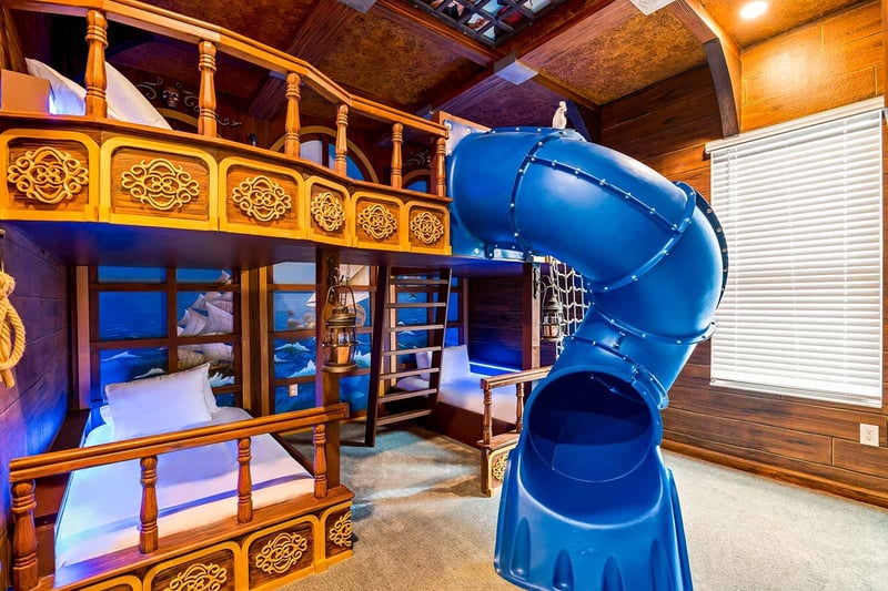 Davy Jones Locker at Villatel Village Solterra