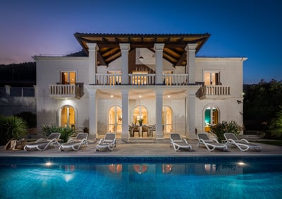 Luxury Villa Photo #8