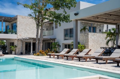 Luxury Villa Photo #12