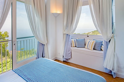 Luxury Villa Photo #36