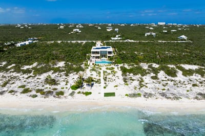 Luxury Villa Photo #45