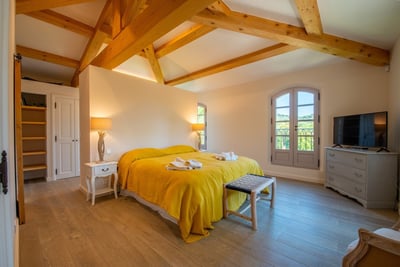 Luxury Villa Photo #22