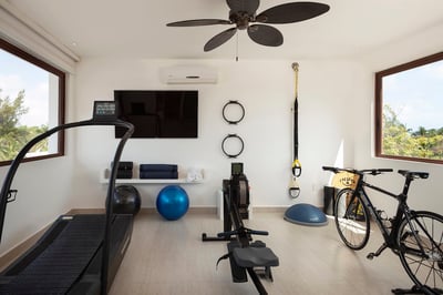 Luxury Villa Photo #24