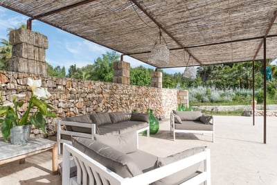 Luxury Villa Photo #16