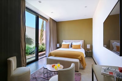 Luxury Villa Photo #12