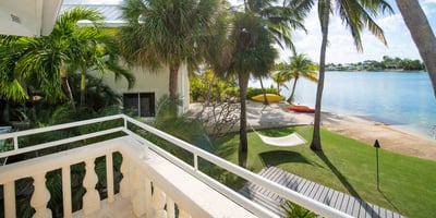 Luxury Villa Photo #29