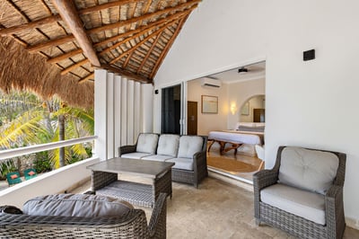 Luxury Villa Photo #31