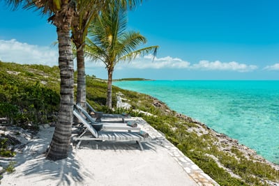 Luxury Villa Photo #4