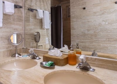 Luxury Villa Photo #32
