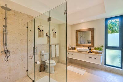 Luxury Villa Photo #41