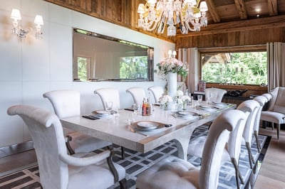 Luxury Villa Photo #9