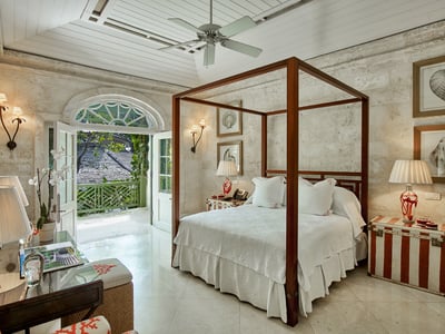 Luxury Villa Photo #26