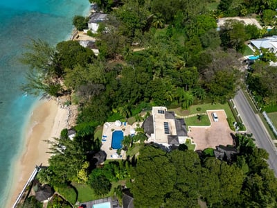 Luxury Villa Photo #6