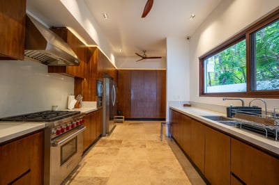 Luxury Villa Photo #20