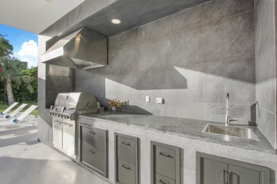 Luxury Villa Photo #12