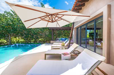 Luxury Villa Photo #6