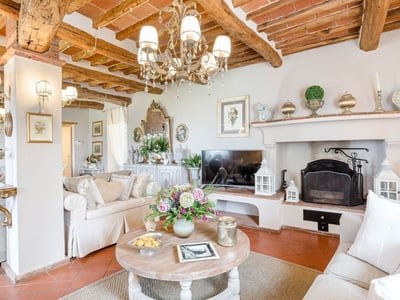 Luxury Villa Photo #29