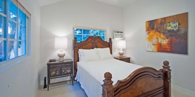 Luxury Villa Photo #22