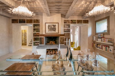 Luxury Villa Photo #12