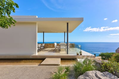 Luxury Villa Photo #6