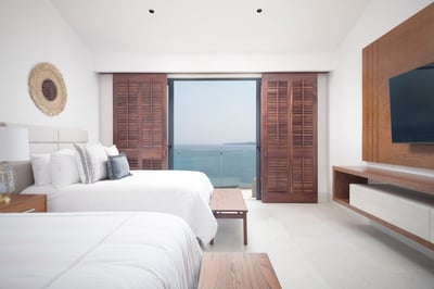Luxury Villa Photo #20