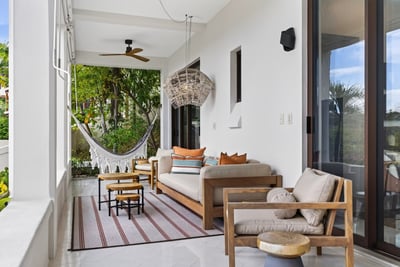 Luxury Villa Photo #14