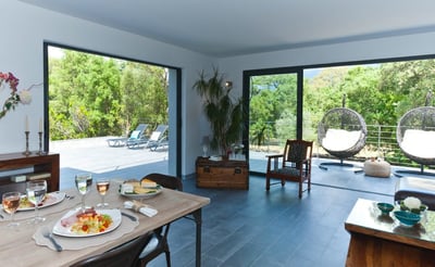 Luxury Villa Photo #11