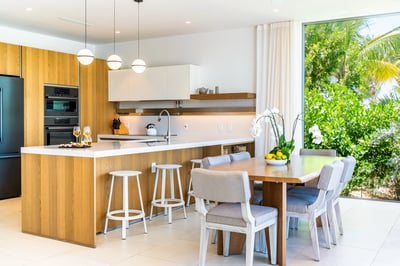 Luxury Villa Photo #8