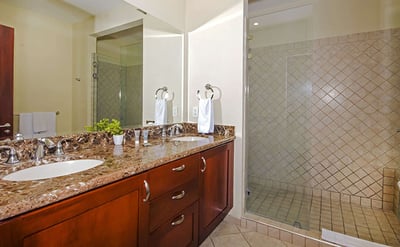 Luxury Villa Photo #8