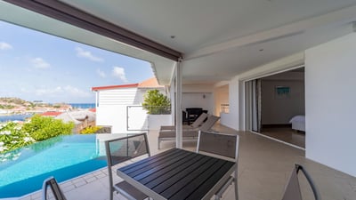 Luxury Villa Photo #5
