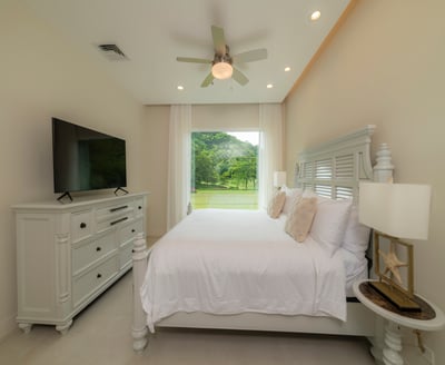 Luxury Villa Photo #45