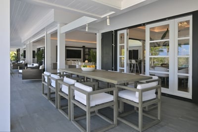 Luxury Villa Photo #32