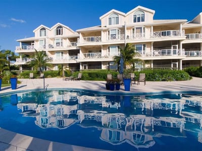Luxury Villa Photo #24