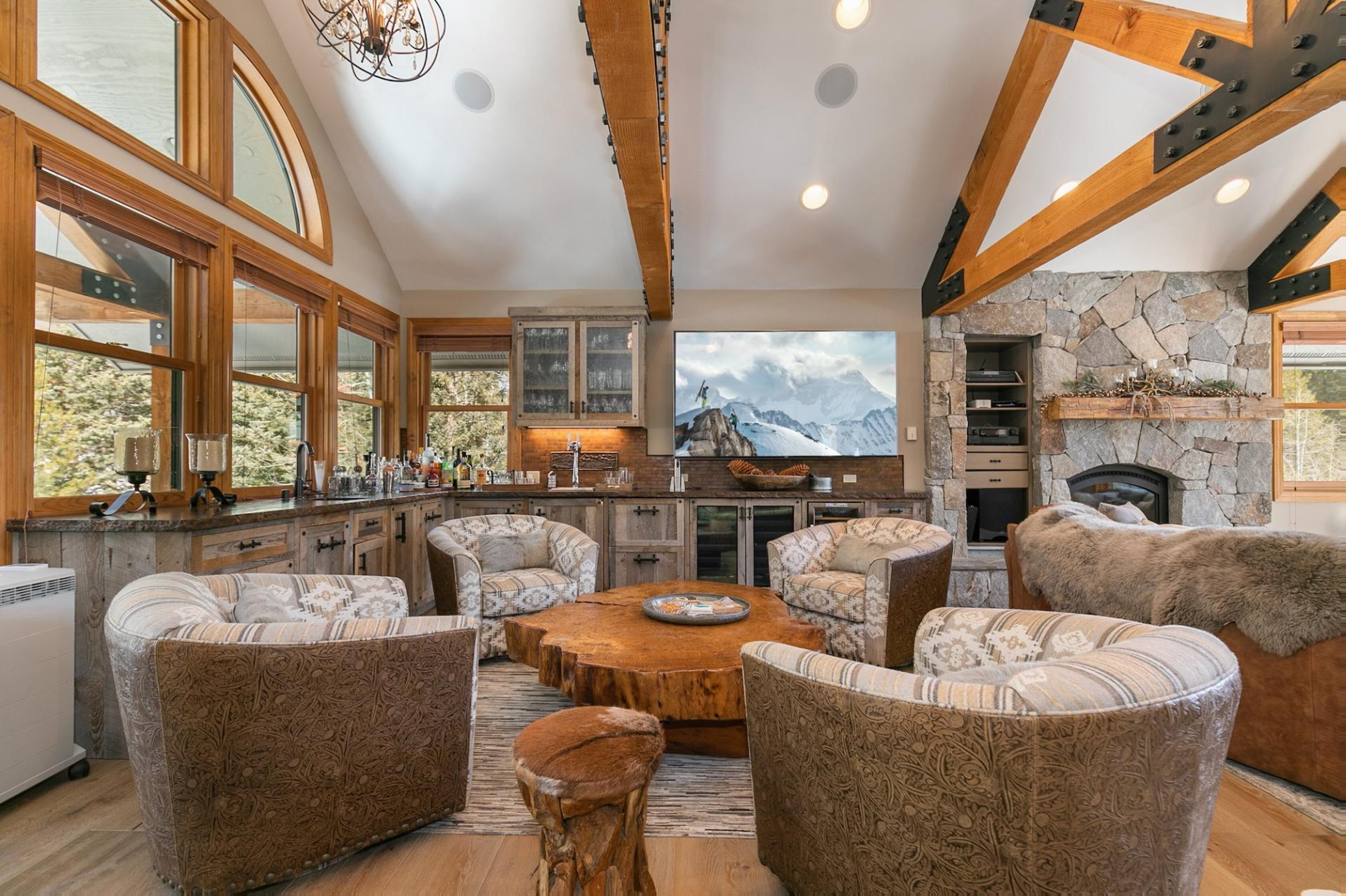Olympic Valley | Winding Creek Lodge - 14