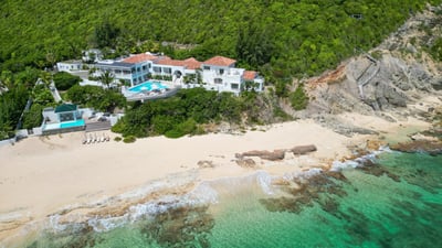 Luxury Villa Photo #60