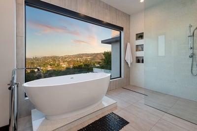 Luxury Villa Photo #37