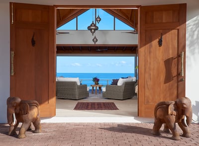 Luxury Villa Photo #18