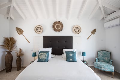 Luxury Villa Photo #45