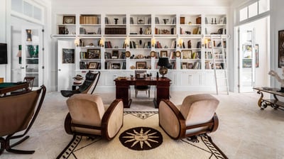 Luxury Villa Photo #13