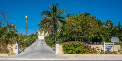 Luxury Villa Photo #47