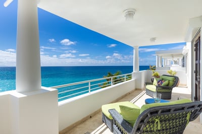 Luxury Villa Photo #28