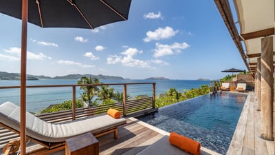 Pool & Terrace