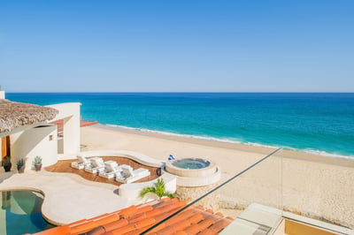 Luxury Villa Photo #7