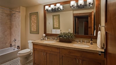 King ensuite