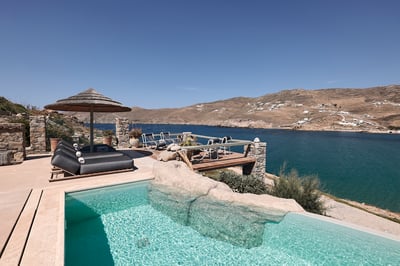 Luxury Villa Photo #15