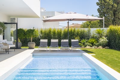 Luxury Villa Photo #2