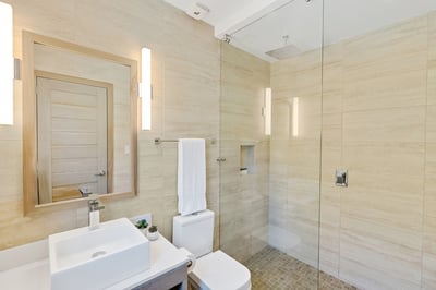 Luxury Villa Photo #30