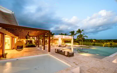 Luxury Villa Photo #7