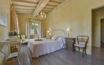Luxury Villa Photo #17